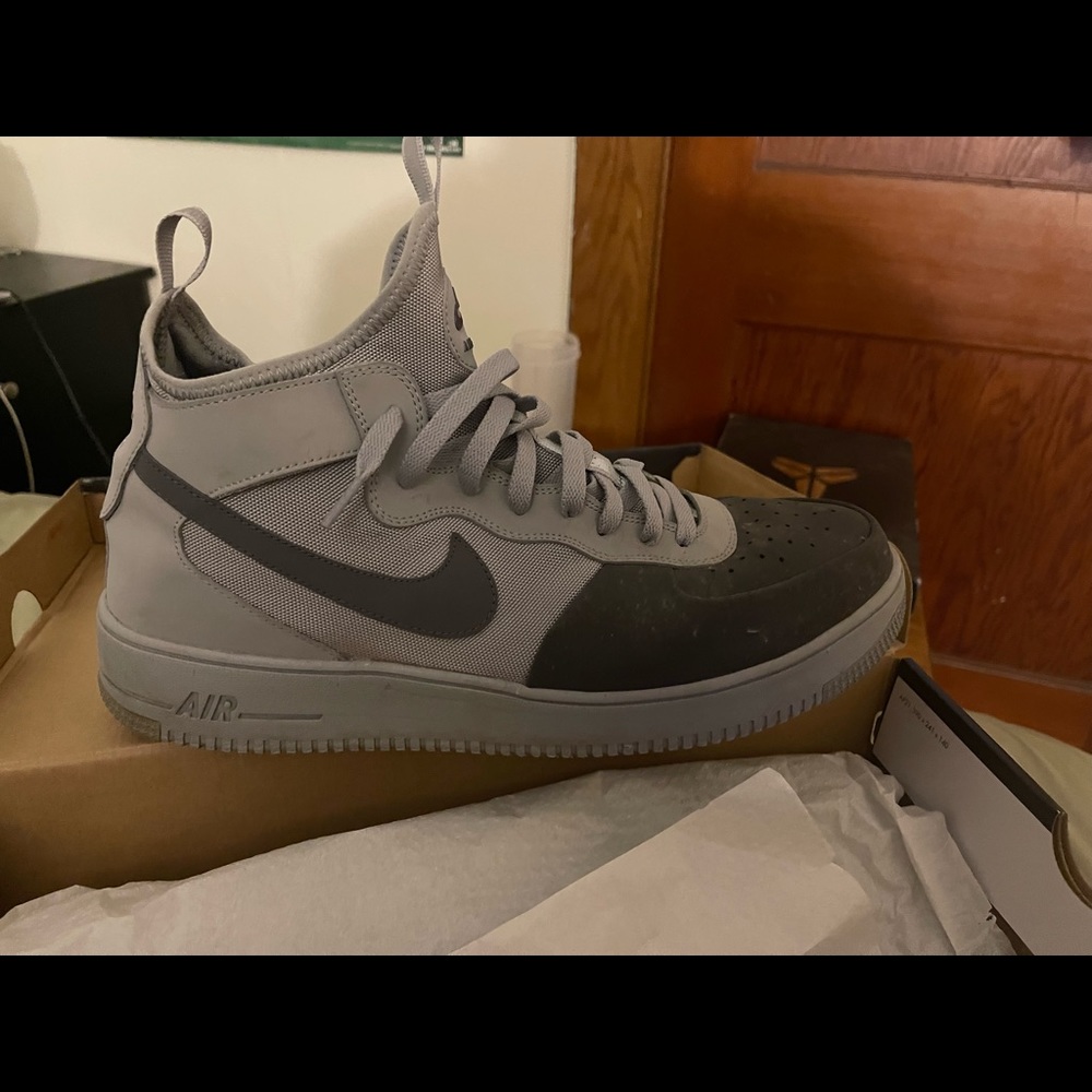 Nike Air Force 1